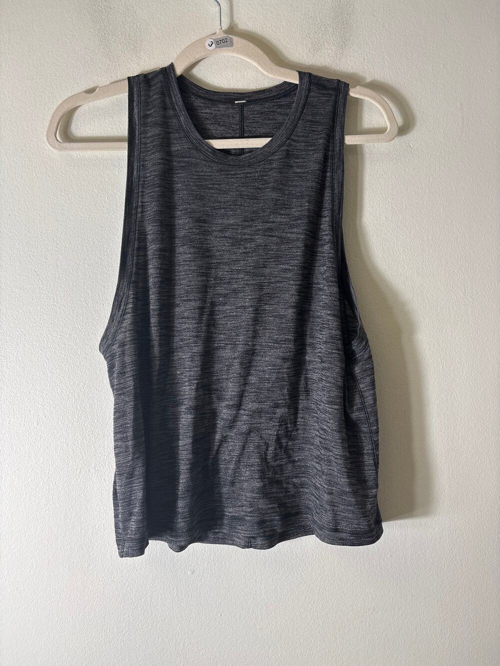 Lululemon Dark Heather Gray Wide Arm Athletic Tank Sz 6